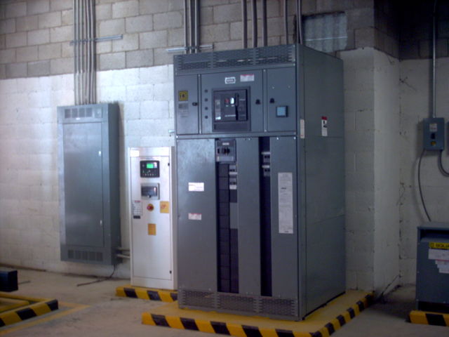 TABLEROS ELÉCTRICOS